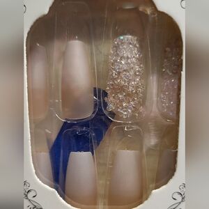 Press-On Nails - Nude and Rhinestones